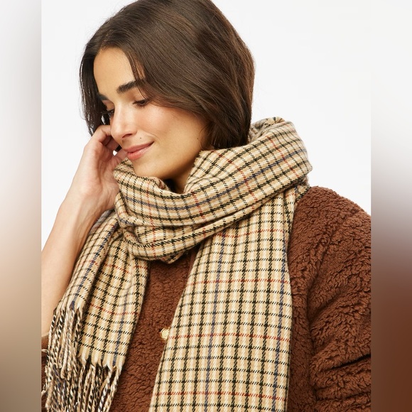 J. Crew Accessories - NWT J.Crew Plaid Print Scarf